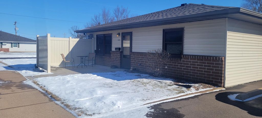 Photo of 3408 Miller Street #4, Eau Claire, WI 54701 (MLS # 7026727)