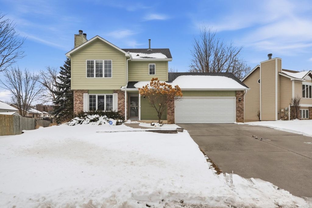 Photo of 12955 Black Hills Drive, Burnsville, MN 55337 (MLS # 6774893)