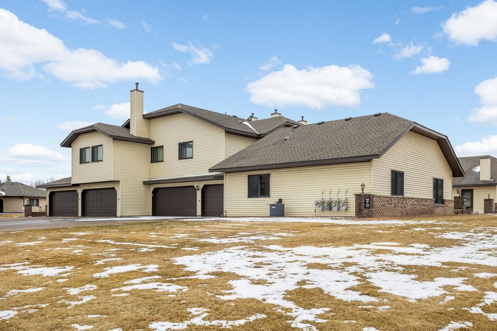 Photo of 5420 Orleans Lane N #5, Plymouth, MN 55442 (MLS # 7036017)