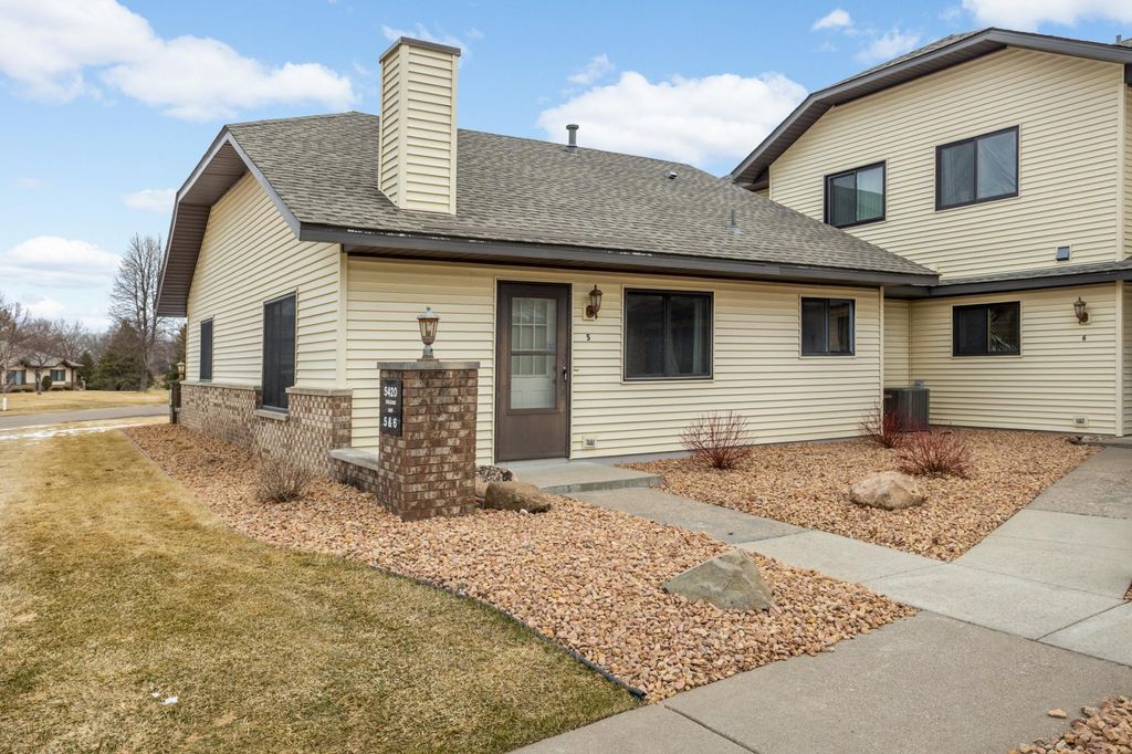 Photo of 5420 Orleans Lane N #5, Plymouth, MN 55442 (MLS # 7036017)