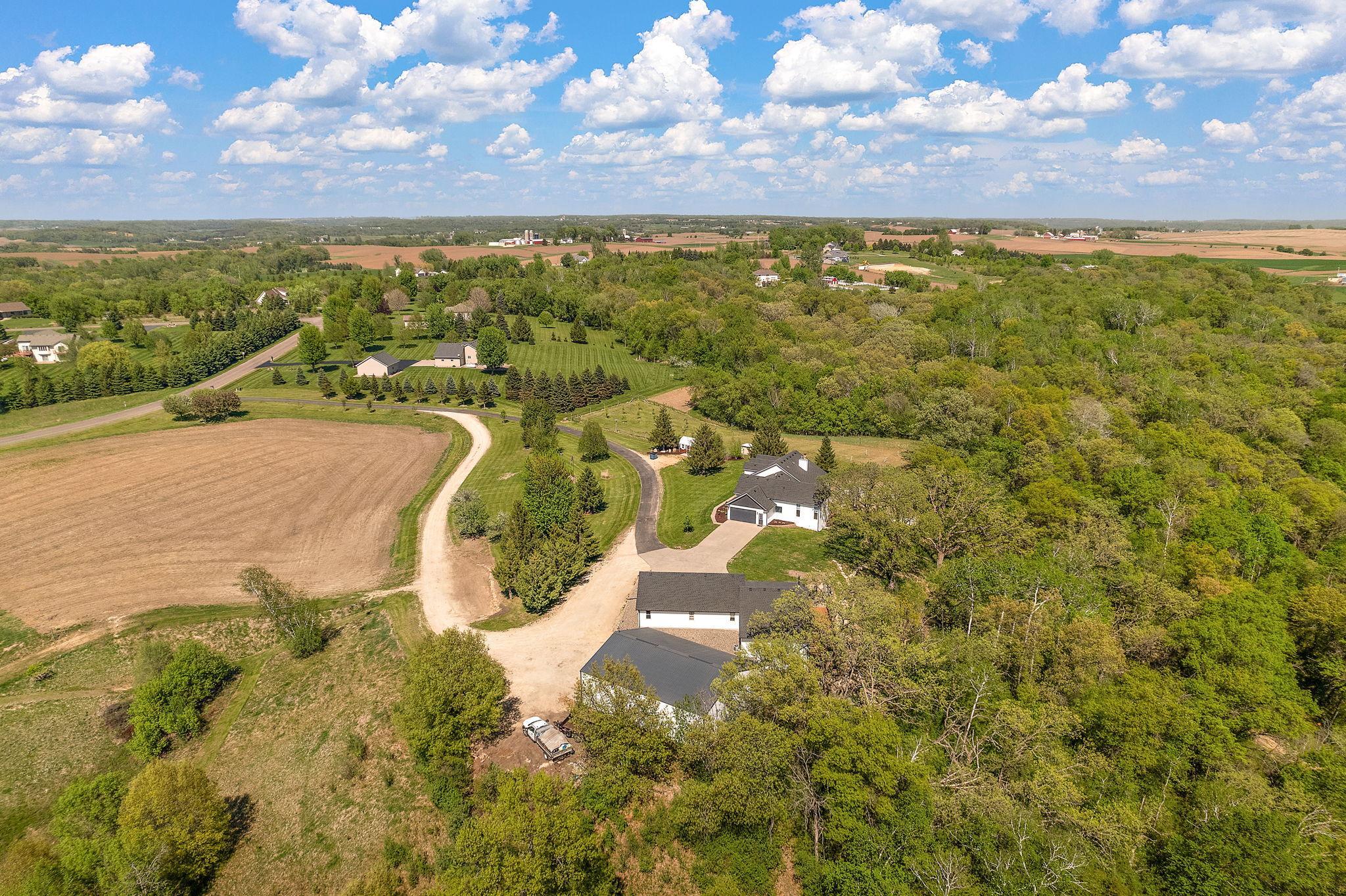 Prescott, Wisconsin, 54021, United States, 5 Bedrooms Bedrooms, ,6 BathroomsBathrooms,Residential,Active,2017498