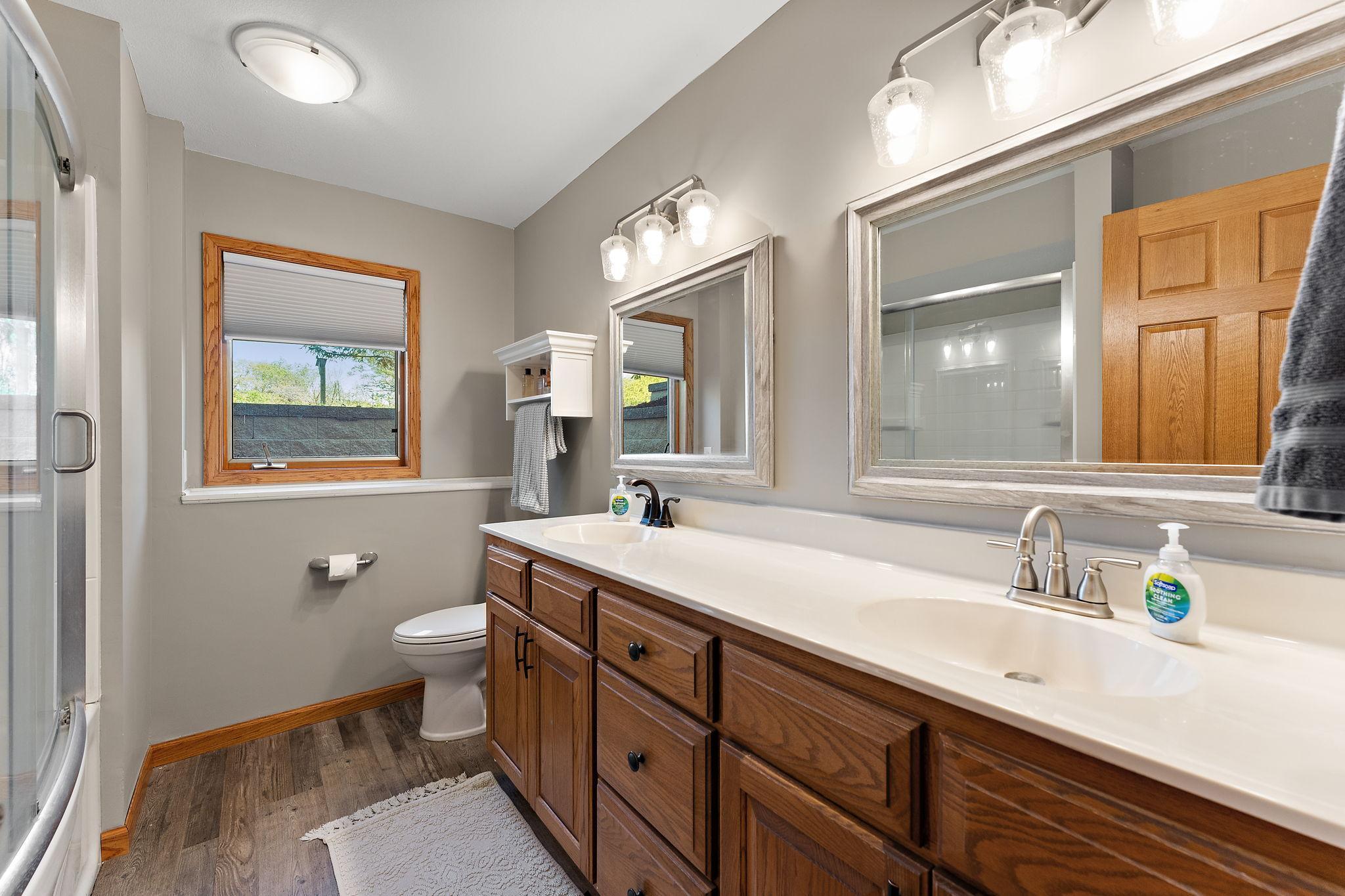 Prescott, Wisconsin, 54021, United States, 5 Bedrooms Bedrooms, ,6 BathroomsBathrooms,Residential,Active,2017498