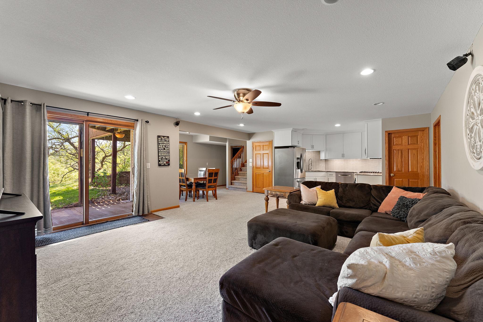 Prescott, Wisconsin, 54021, United States, 5 Bedrooms Bedrooms, ,6 BathroomsBathrooms,Residential,Active,2017498
