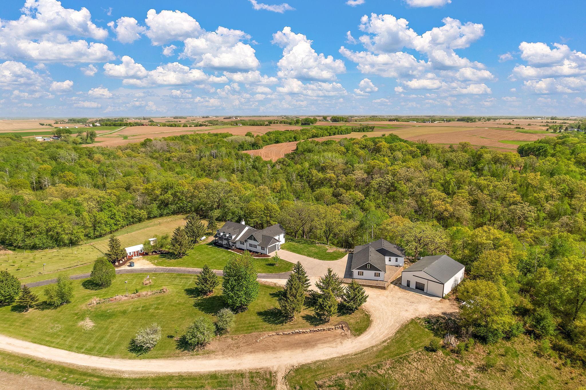 Prescott, Wisconsin, 54021, United States, 5 Bedrooms Bedrooms, ,6 BathroomsBathrooms,Residential,Active,2017498