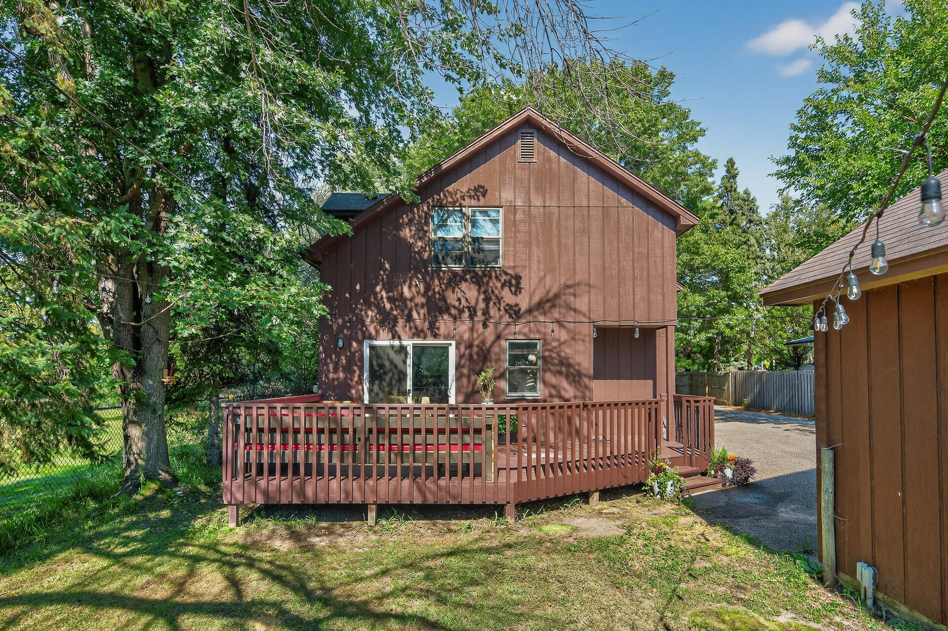 Roseville, Minnesota 55113, United States, 3 Bedrooms Bedrooms, ,2 BathroomsBathrooms,Residential,Active,224776