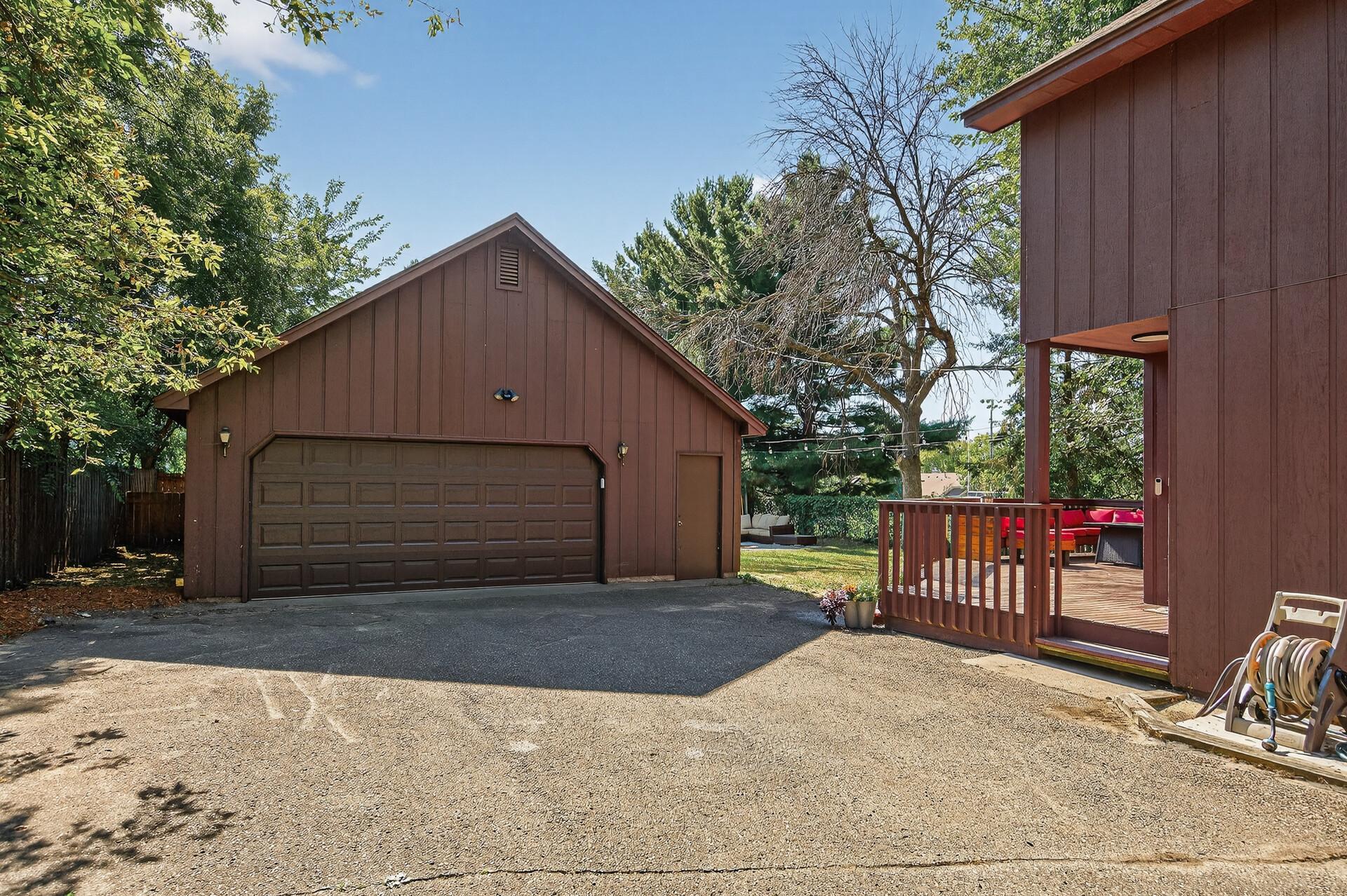 Roseville, Minnesota 55113, United States, 3 Bedrooms Bedrooms, ,2 BathroomsBathrooms,Residential,Active,224776