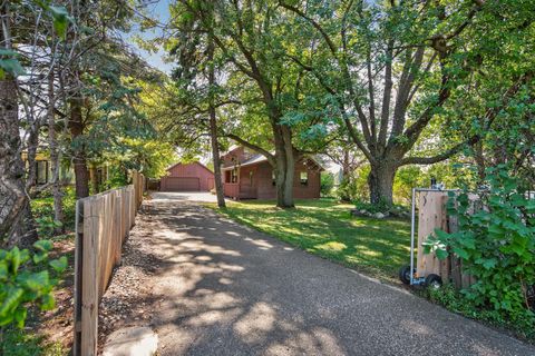 500 County Road B2 W Roseville MN 55113