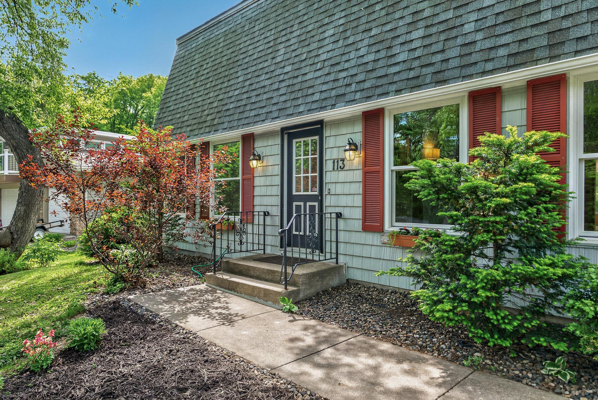 113 E 135th Street