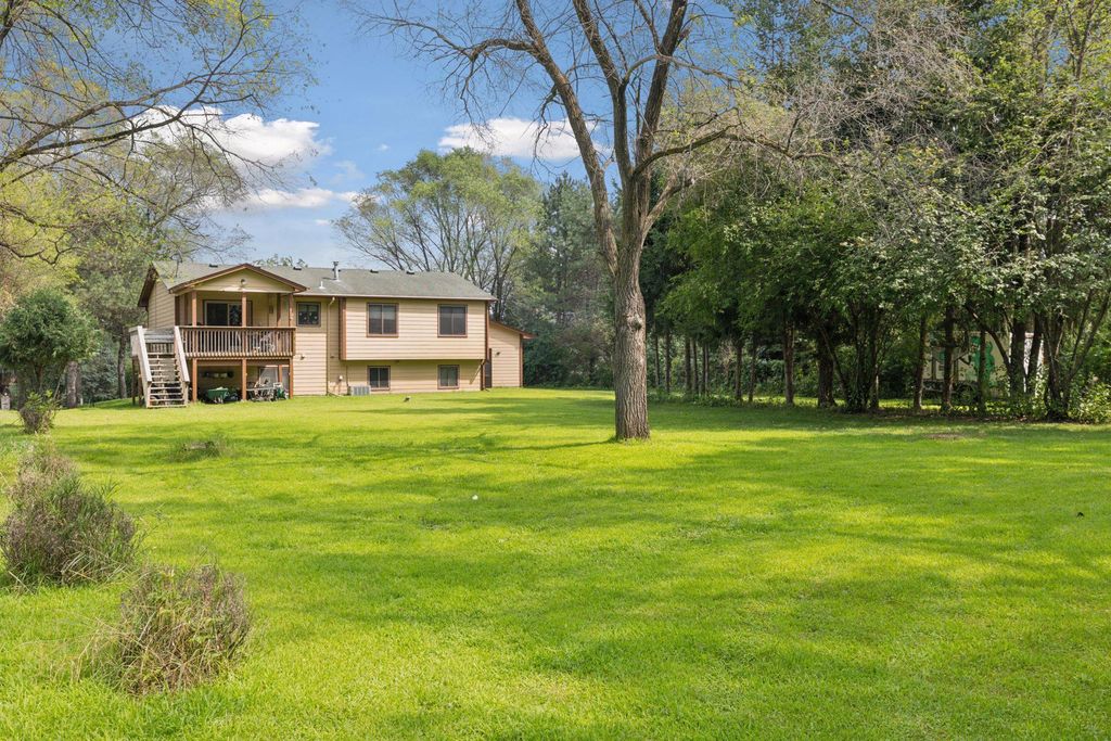 Photo of 9217 W River Road, Brooklyn Park, MN 55444 (MLS # 7019159)