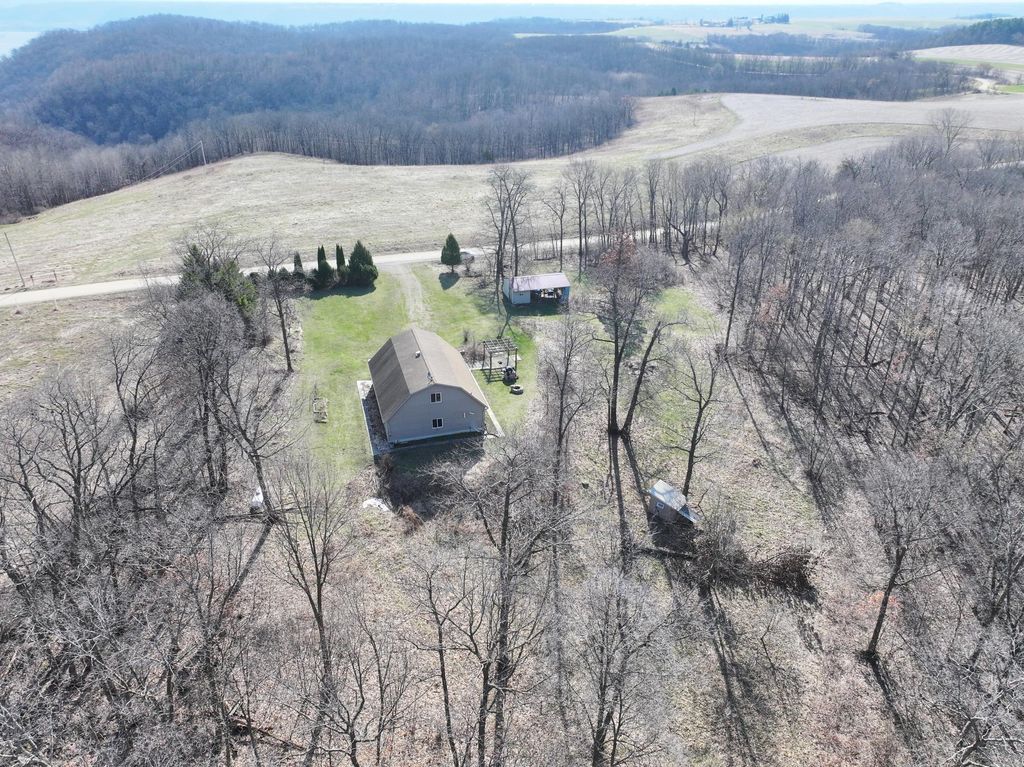 Photo of 14230 Hillside Road, Brownsville, MN 55919 (MLS # 7052070)