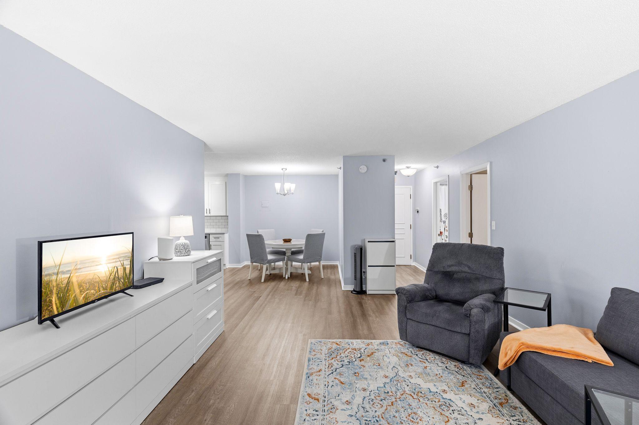 3131 Excelsior Boulevard 211