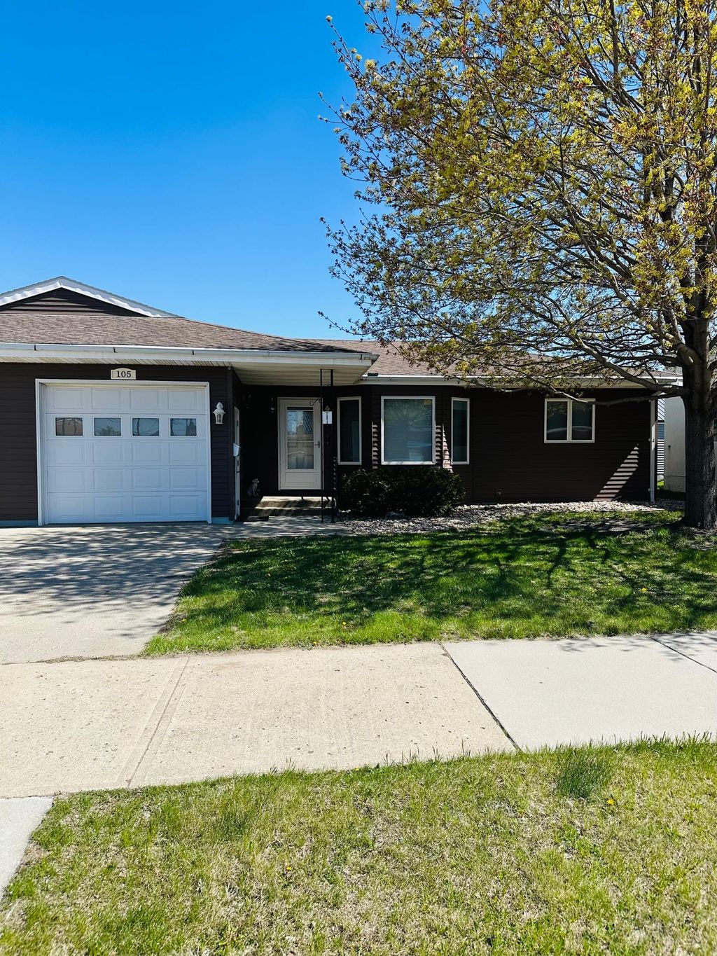 Photo of 105 Oscar Avenue N, Canby, MN 56220 (MLS # 7070819)