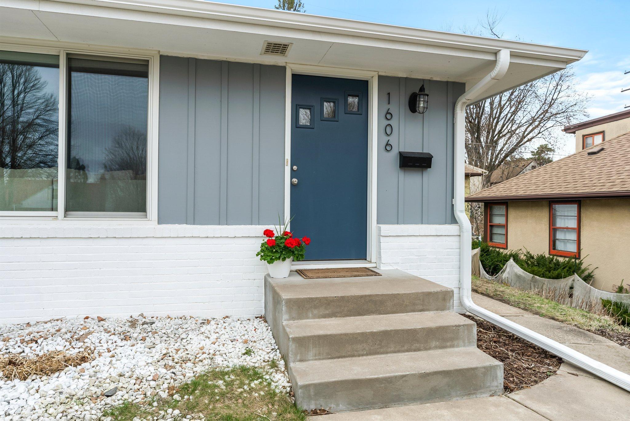 1606 Highland Parkway