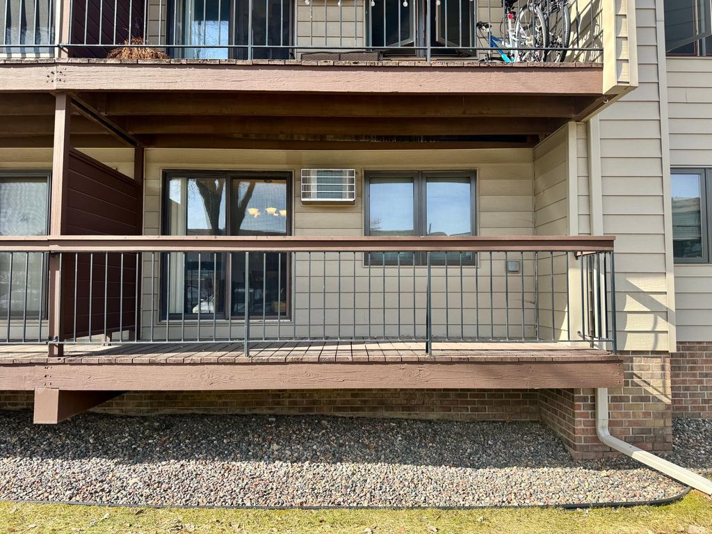 Photo of 4300 Trenton Lane N #2120, Plymouth, MN 55442 (MLS # 7033632)