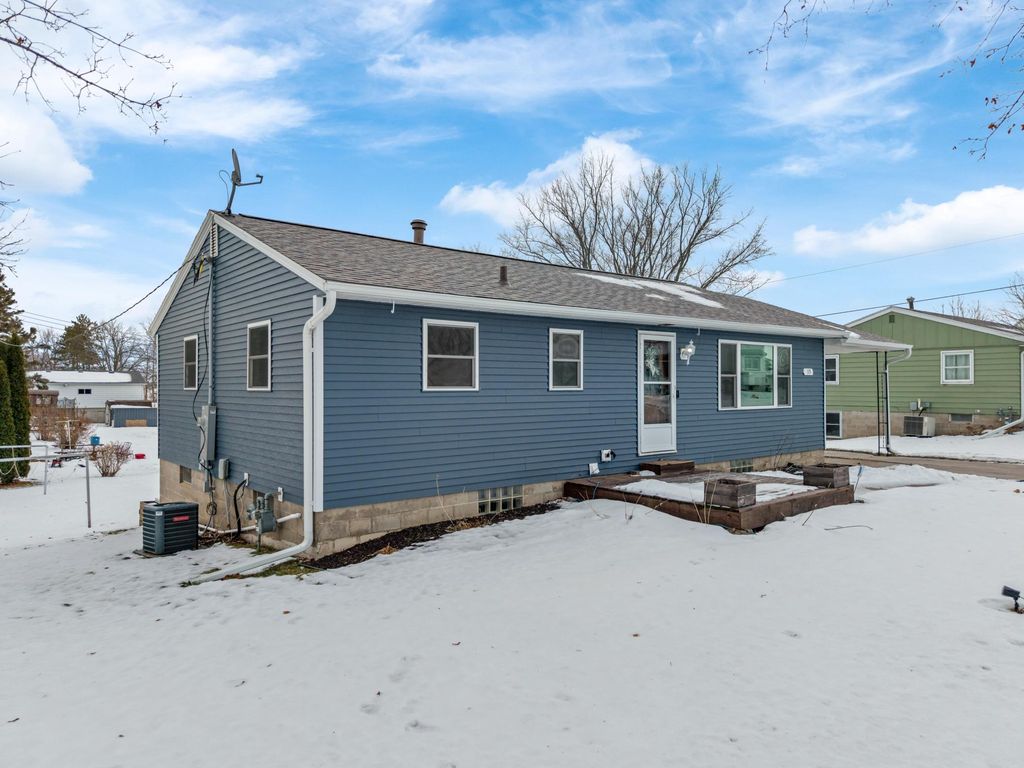 Photo of 115 3rd Street SE, Plainview, MN 55964 (MLS # 7001959)