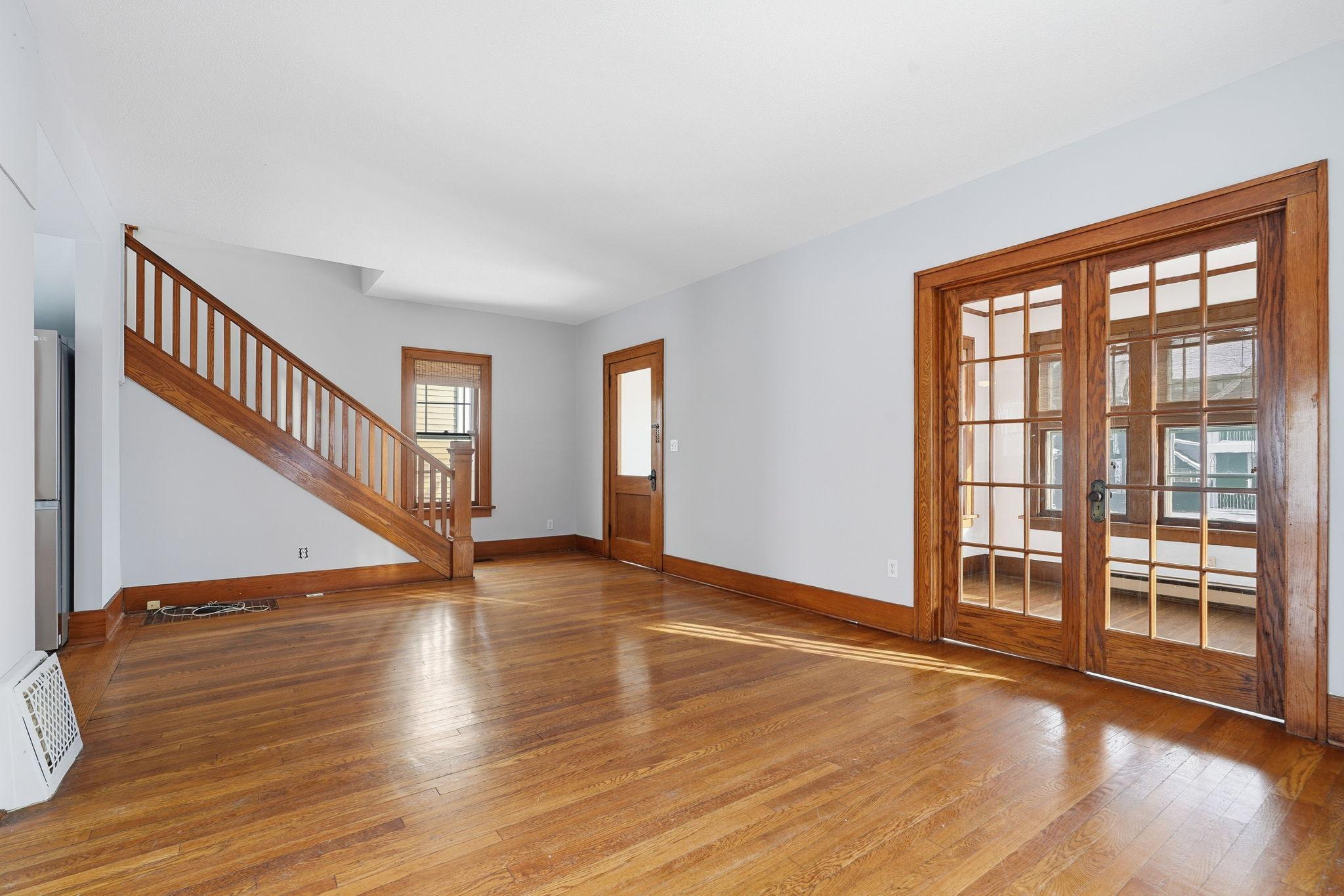 2620 Aldrich Avenue S