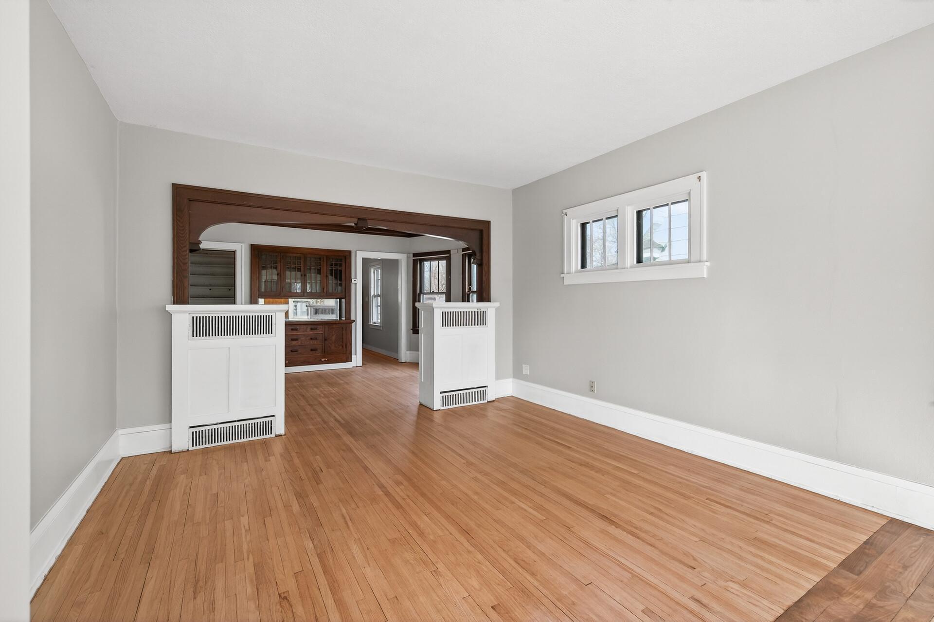 1123 Sherburne Avenue