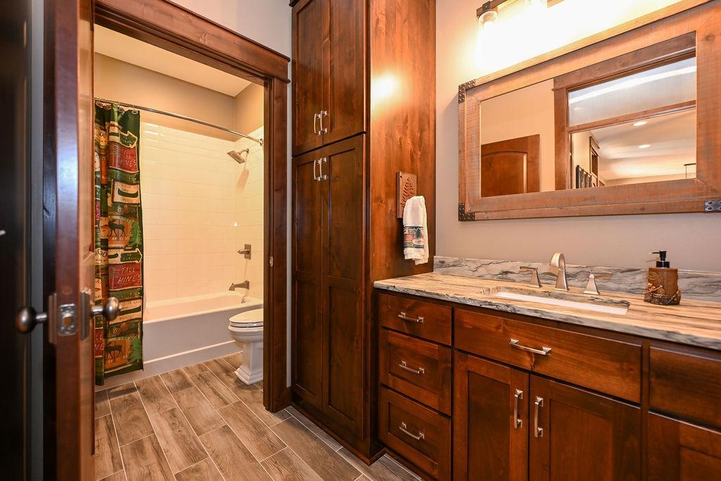 3692 Meyers Rd, Danbury, WI, 54830, USA, 5 Bedrooms Bedrooms, ,3 BathroomsBathrooms,Residential,Active,3692 Meyers Rd,7080046