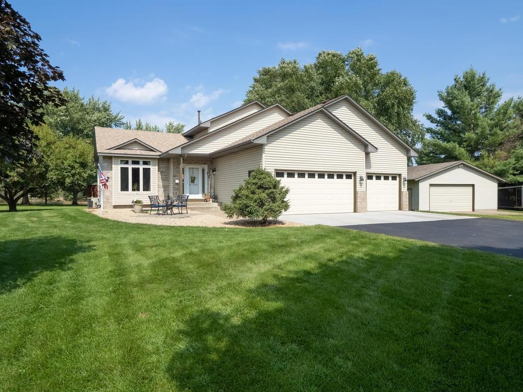 Photo of 3231 206th Avenue NW, Oak Grove, MN 55303 (MLS # 7129696)