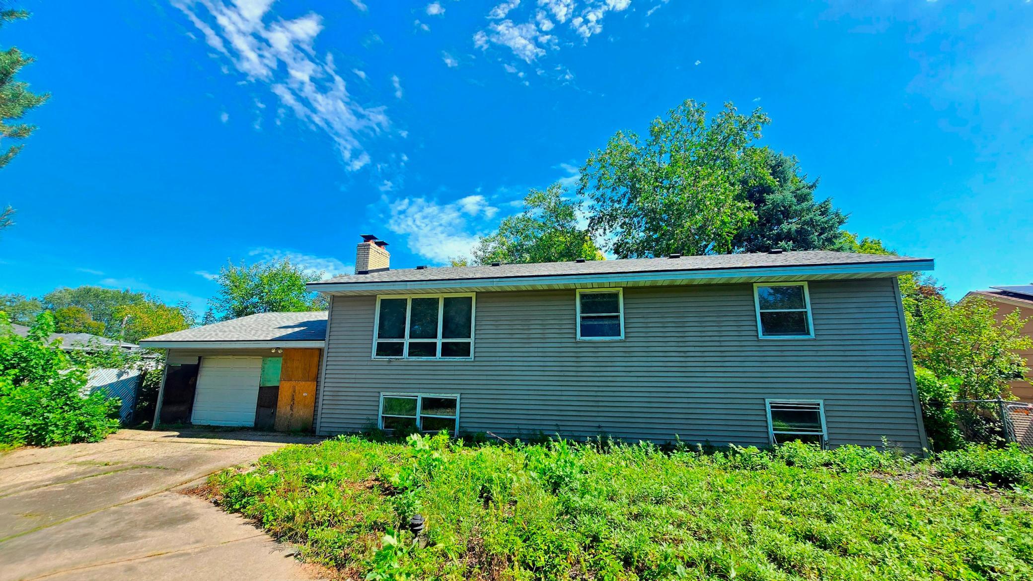 2937 Chippewa Avenue