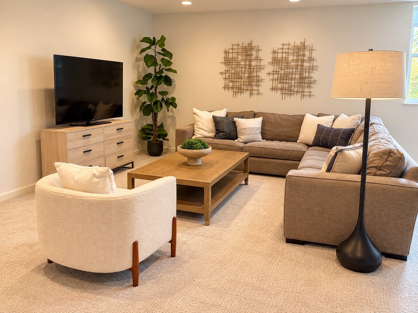 1083 Rosemary Circle