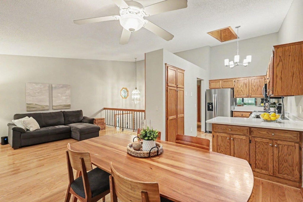 Photo of 6610 Falstaff Road, Woodbury, MN 55125 (MLS # 7160937)