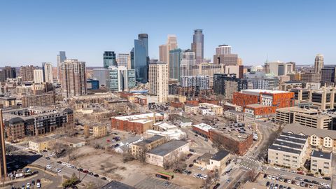 737 E 14th Street Minneapolis MN 55404