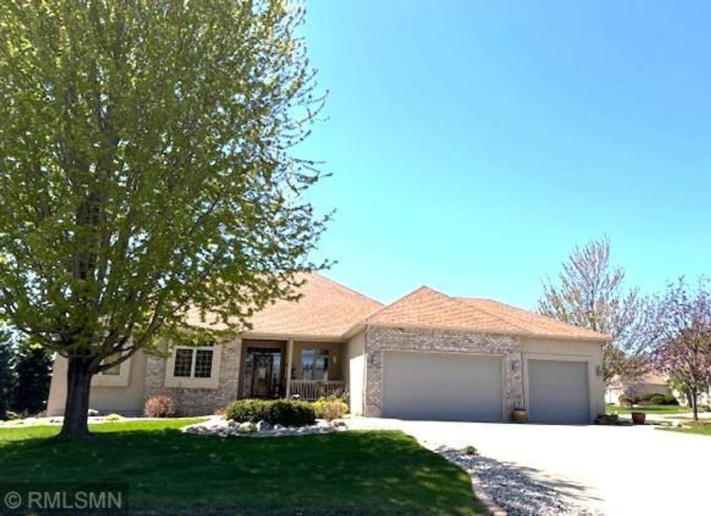 Photo of 3098 Grouse Circle NW, Prior Lake, MN 55372 (MLS # 7066712)