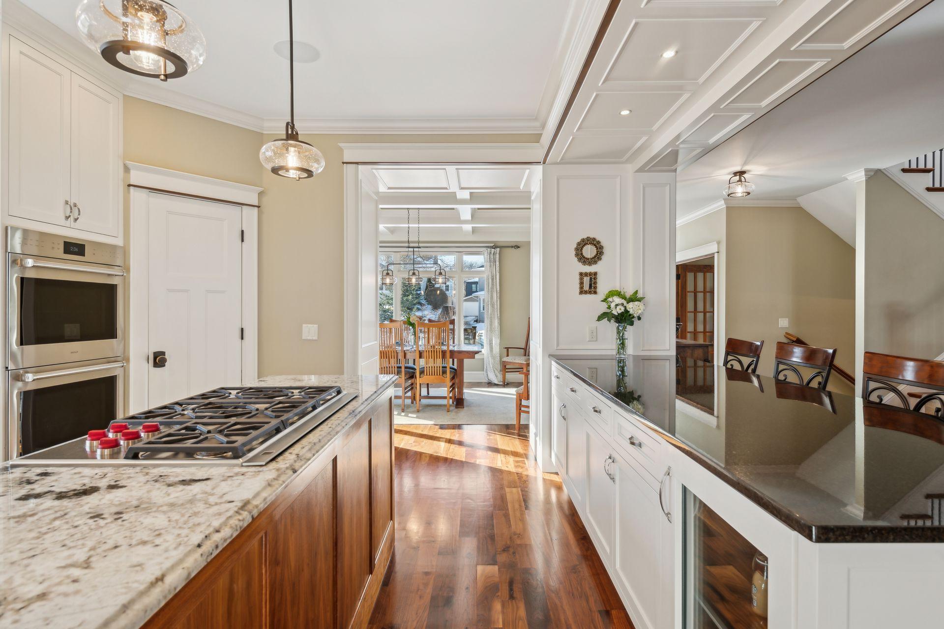 4243 Vincent Avenue S