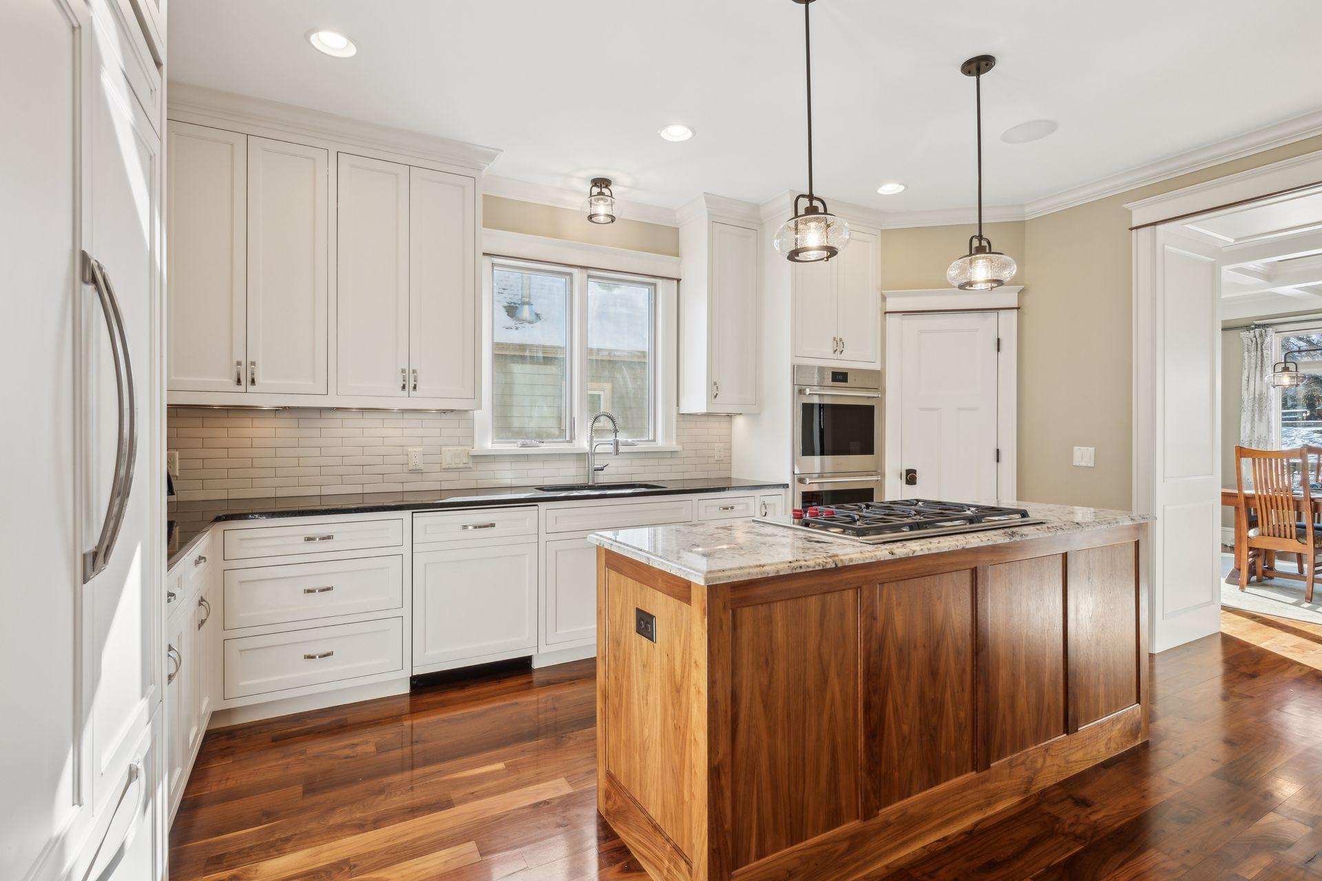 4243 Vincent Avenue S