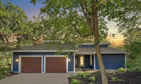 4540 Ridgeview Drive Eagan MN 55123