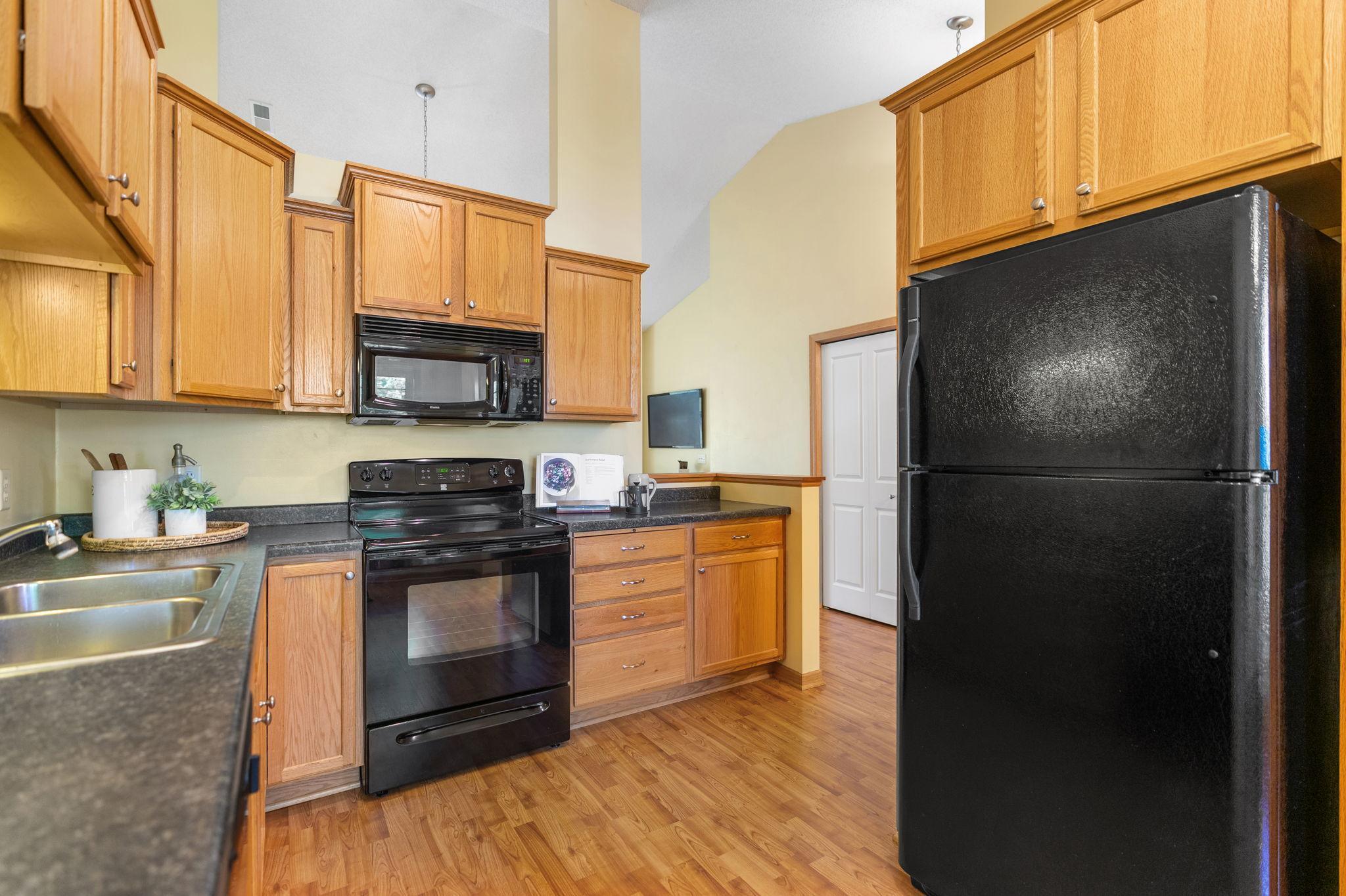 372 Arrowhead Drive