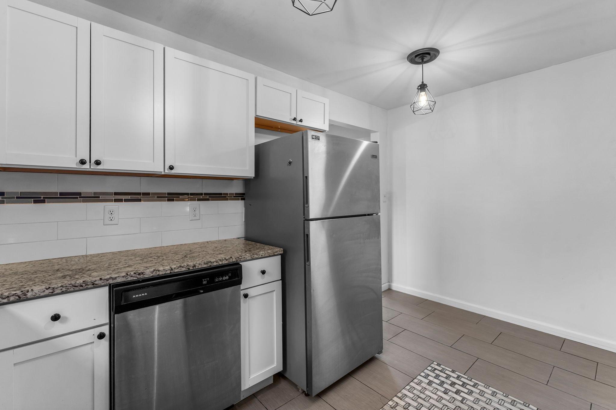 2901 W 70th Street