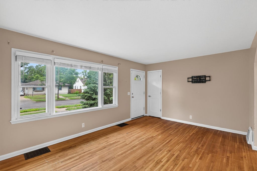 Photo of 4914 Morgan Avenue N, Minneapolis, MN 55430 (MLS # 7095862)