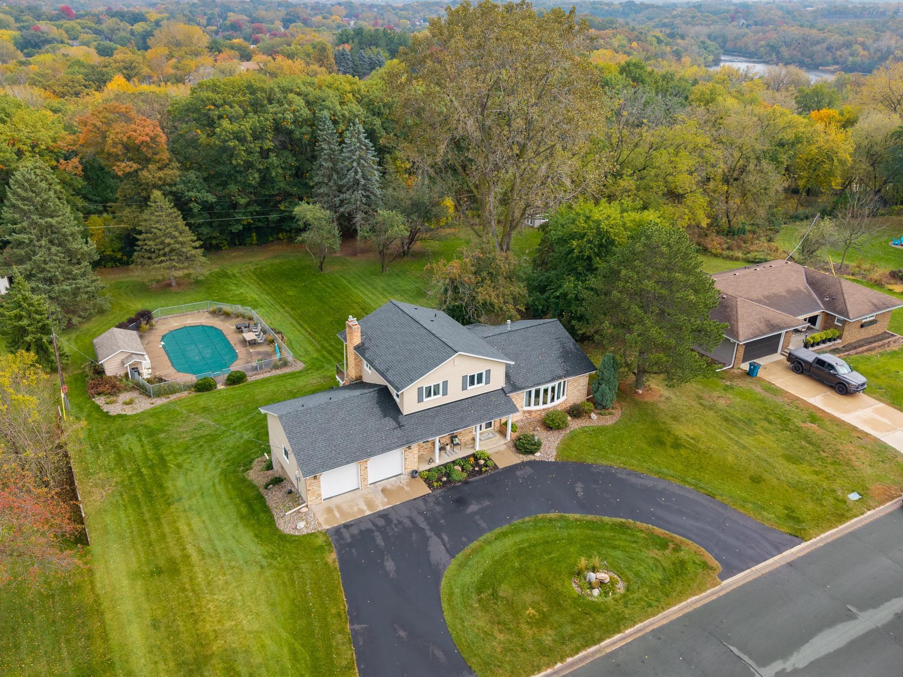 3650 Knoll Ridge Drive