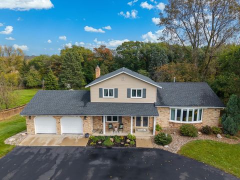 3650 Knoll Ridge Drive Eagan MN 55122