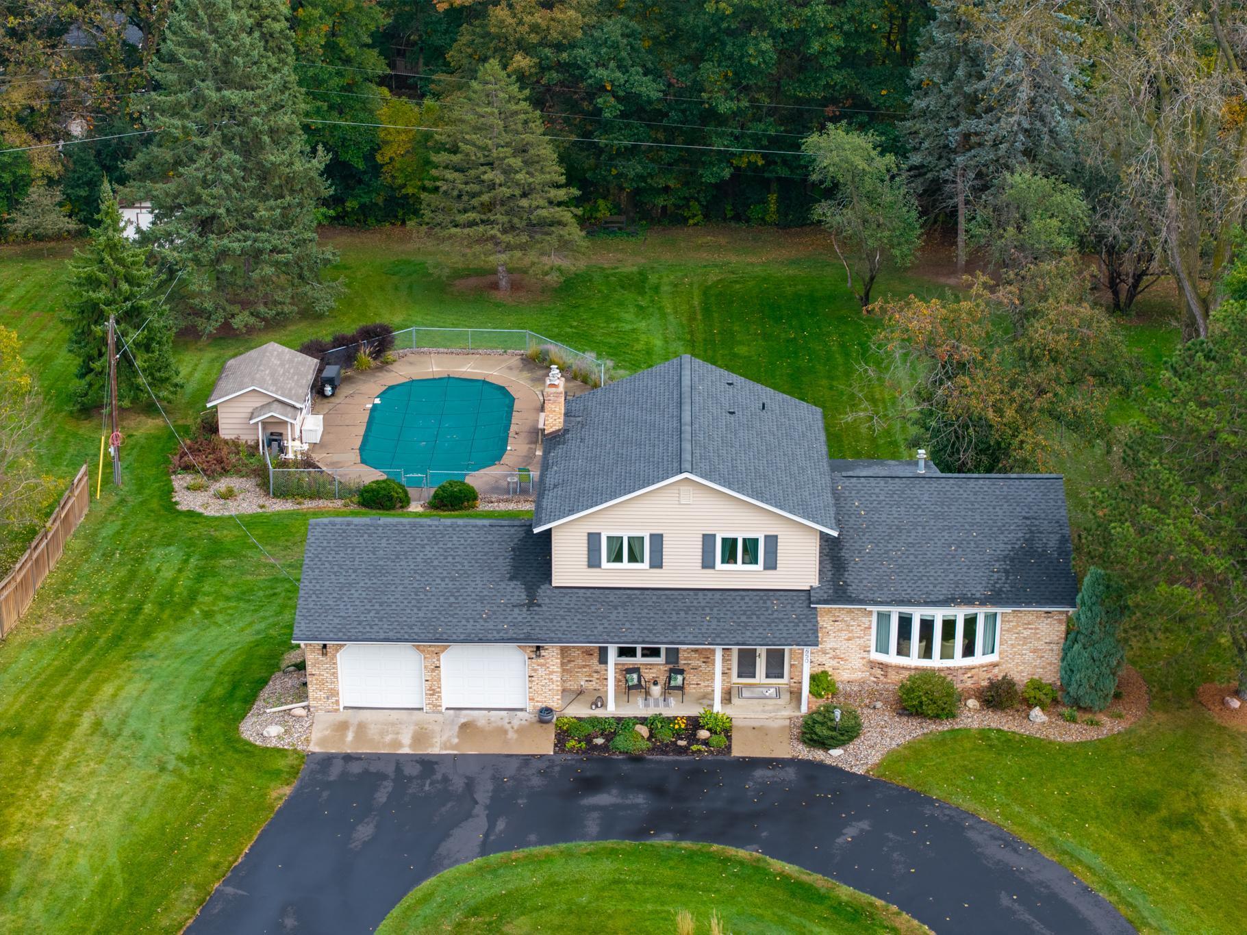 3650 Knoll Ridge Drive