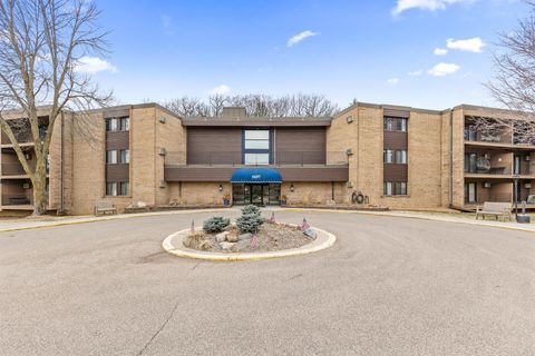 5697 Green Circle Drive 213 Minnetonka MN 55343