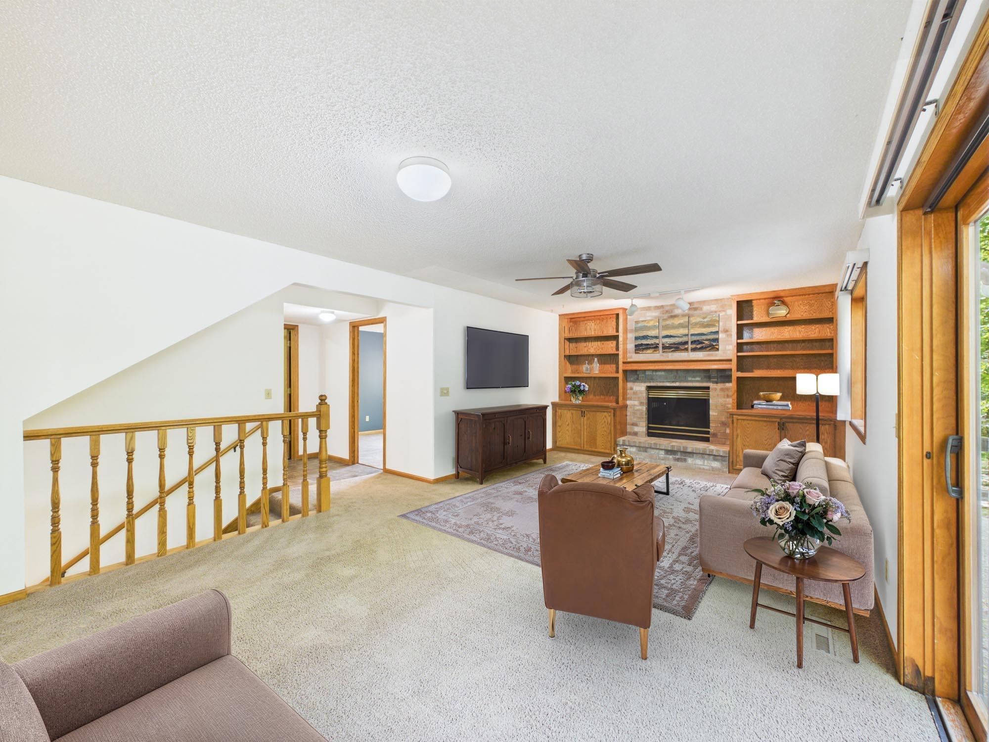 1952 Park Ridge Court