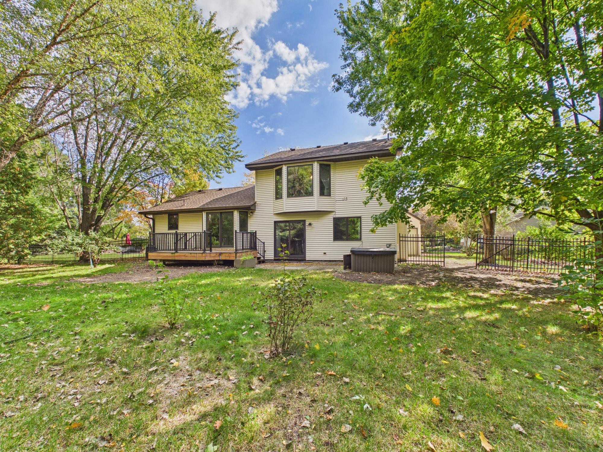 1952 Park Ridge Court