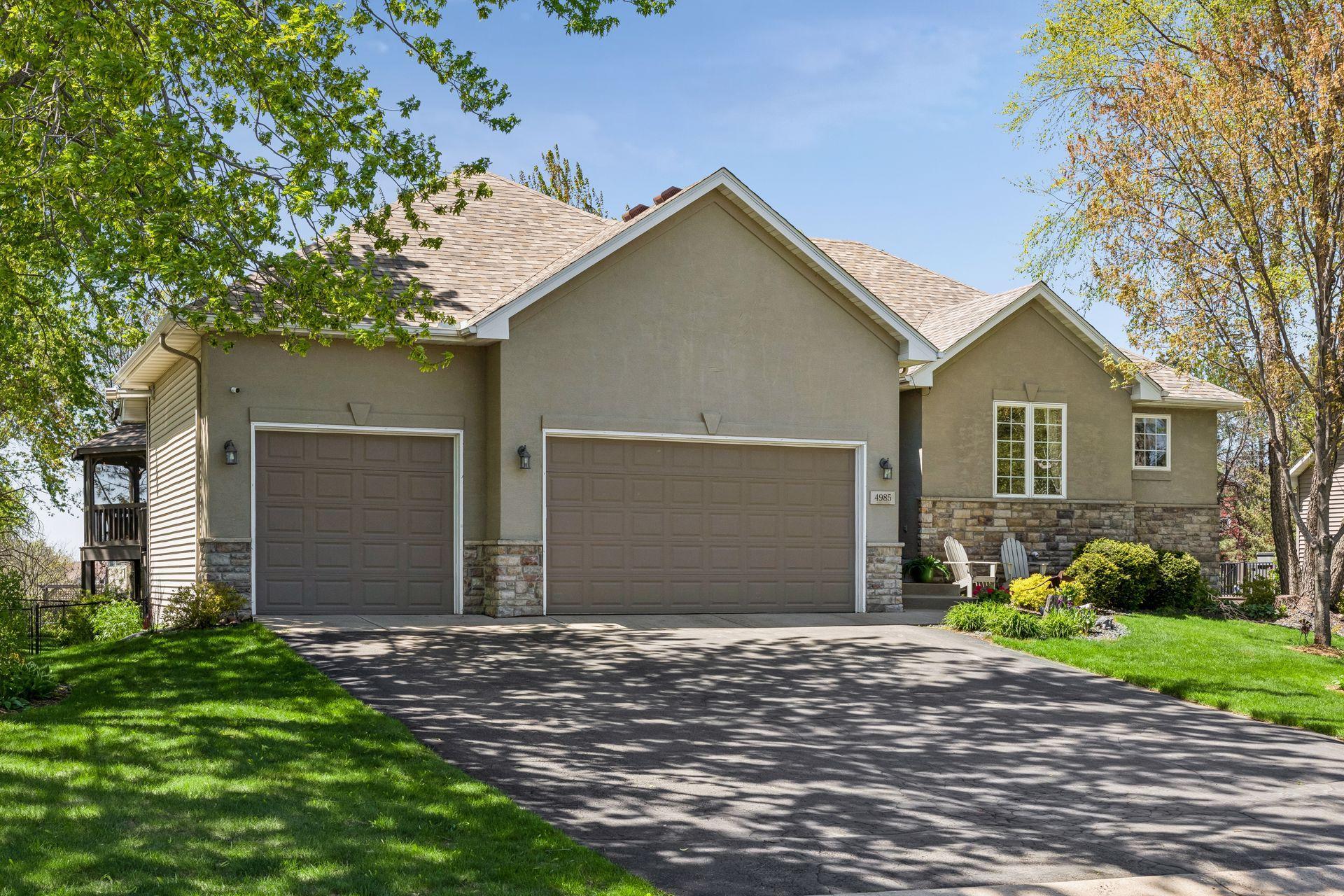 4985 Pine Lane