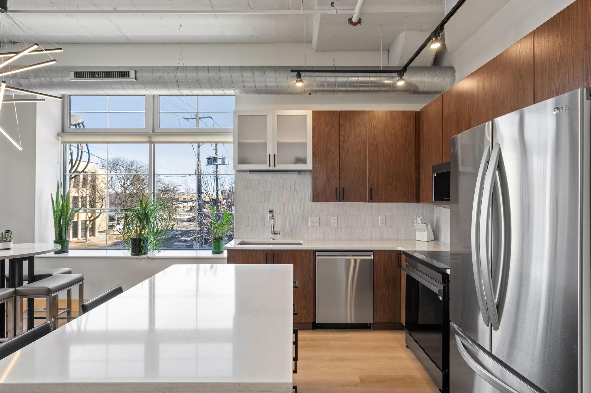 918 3rd Street N 211