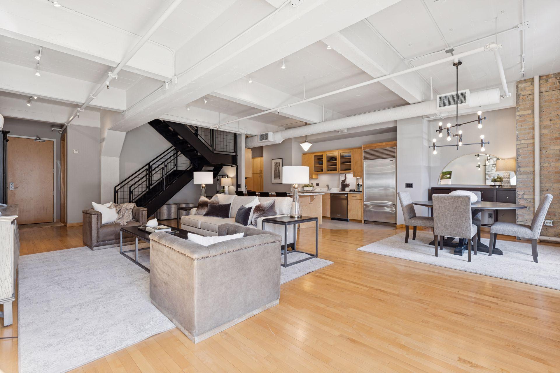 117 Portland Avenue 402