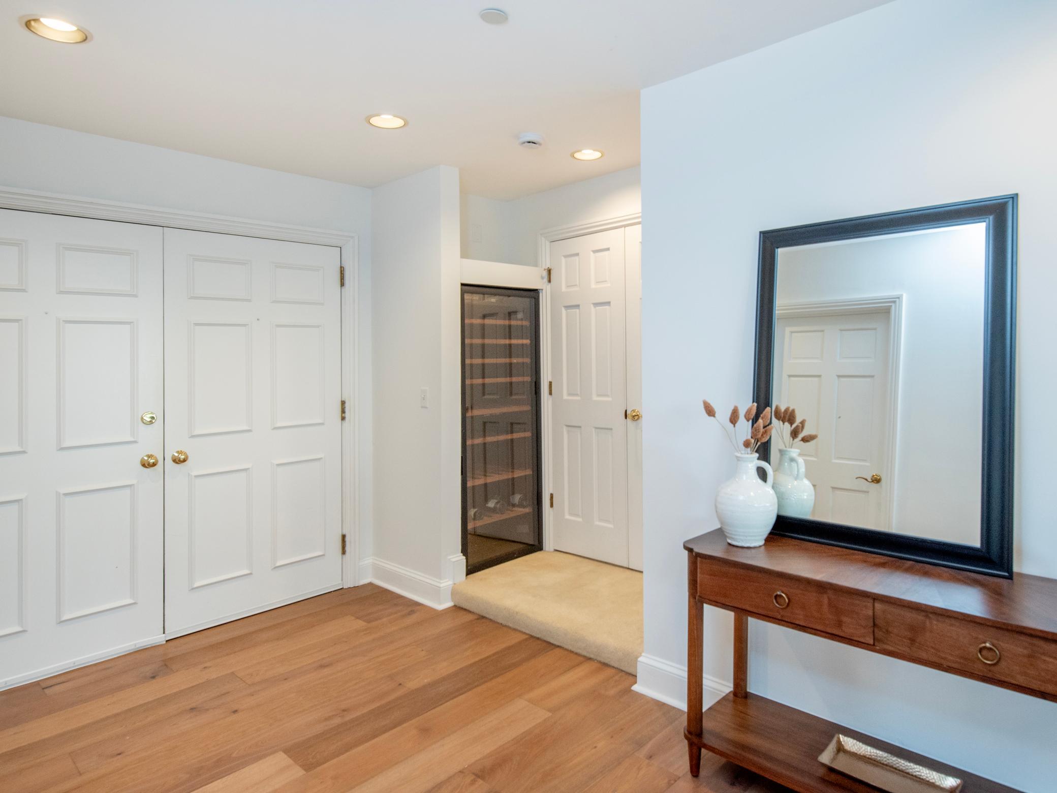 59 4th Street W 23C