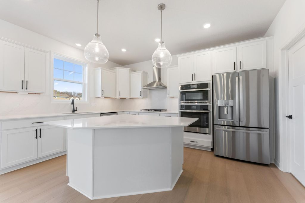 Photo of 3130 Sugar Maple Drive, Chaska, MN 55318 (MLS # 7002615)