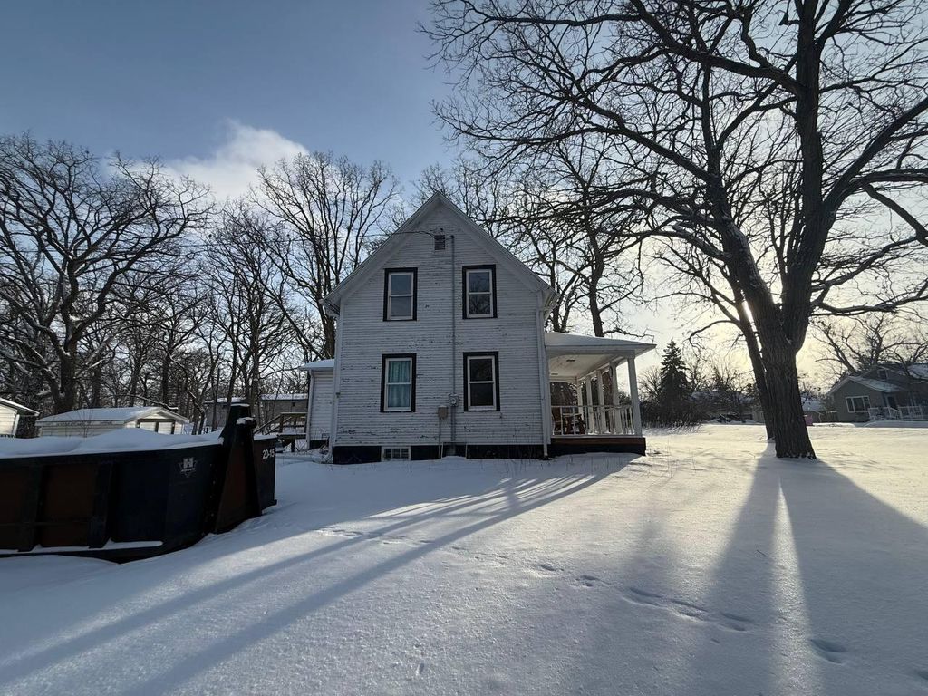 Photo of 1149 Woodrow Avenue, Detroit Lakes, MN 56501 (MLS # 7016674)