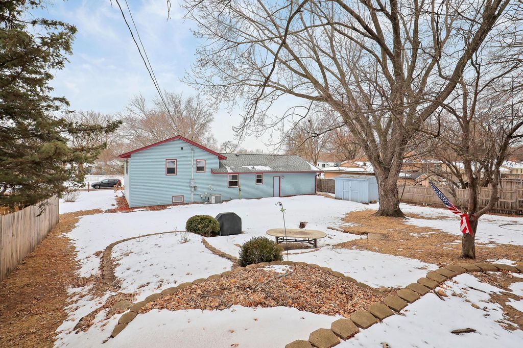 Photo of 2909 109th Avenue NW, Coon Rapids, MN 55433 (MLS # 7016282)