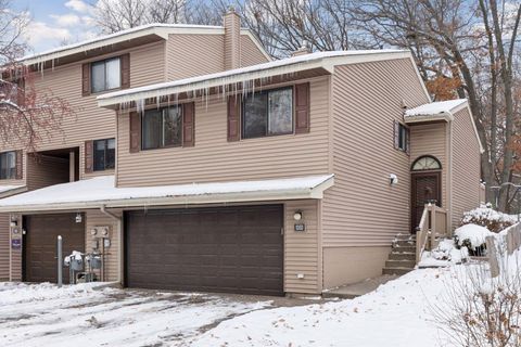 105 South Drive D Circle Pines MN 55014