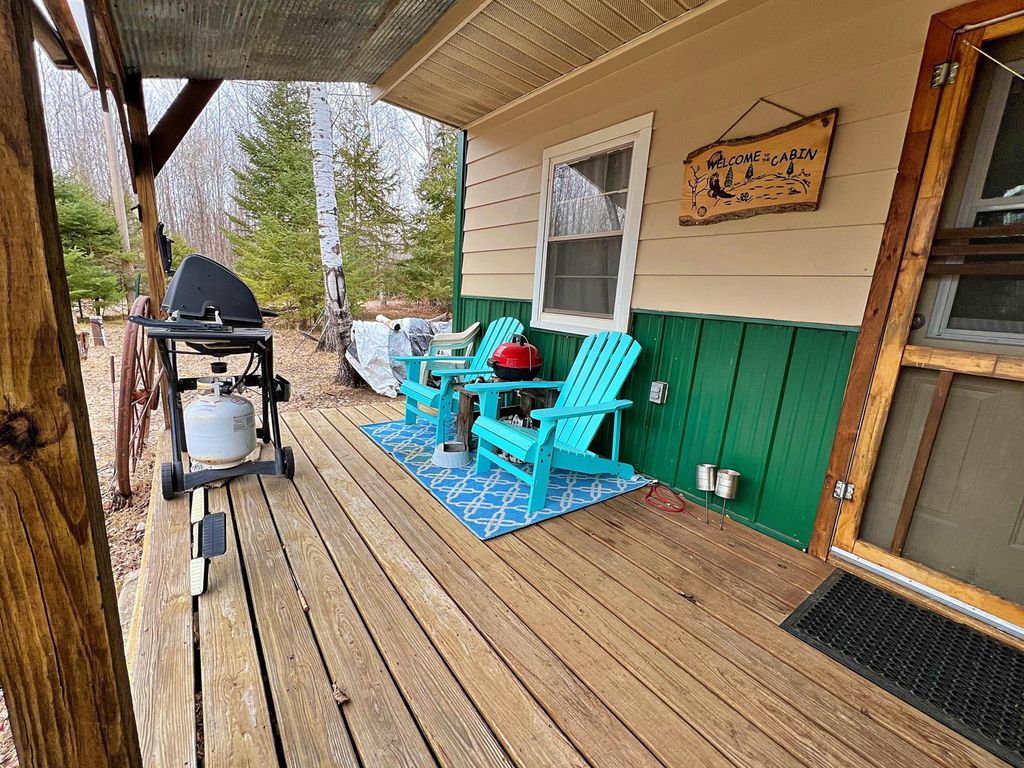 Photo of 9298 Hingeley Road, Meadowlands, MN 55765 (MLS # 7046819)