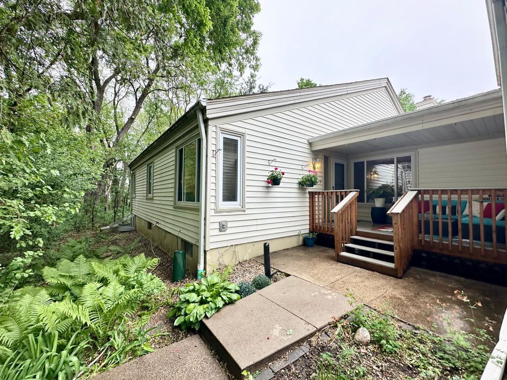 Photo of 7534 Landau Drive, Bloomington, MN 55438 (MLS # 7031579)